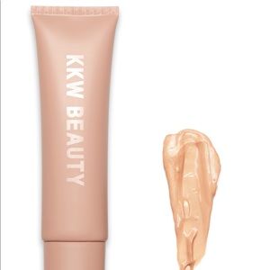 KKW Skin Perfecting Body Shimmer - Pearl